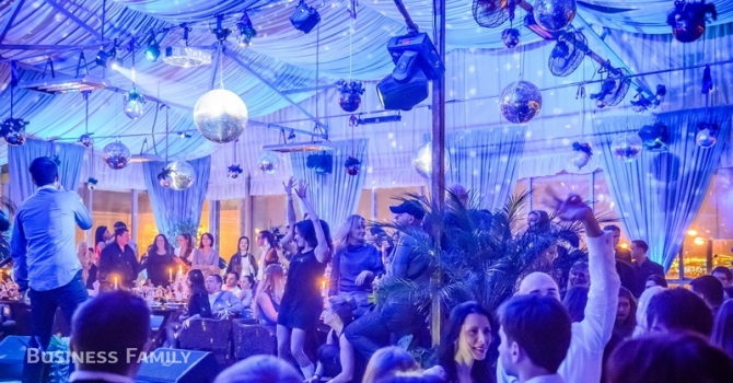 Weekend Nightclubbing: Joel Edwards Live Concert & DJ Sazonov Party
