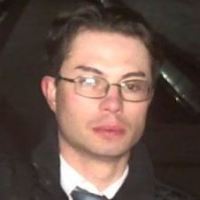 Владислав Никешин